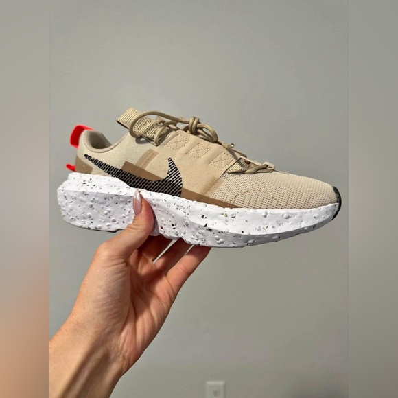 Nike Crater Impact, Women’s Athletic Shoe, Size 8 - Picture 1 of 4